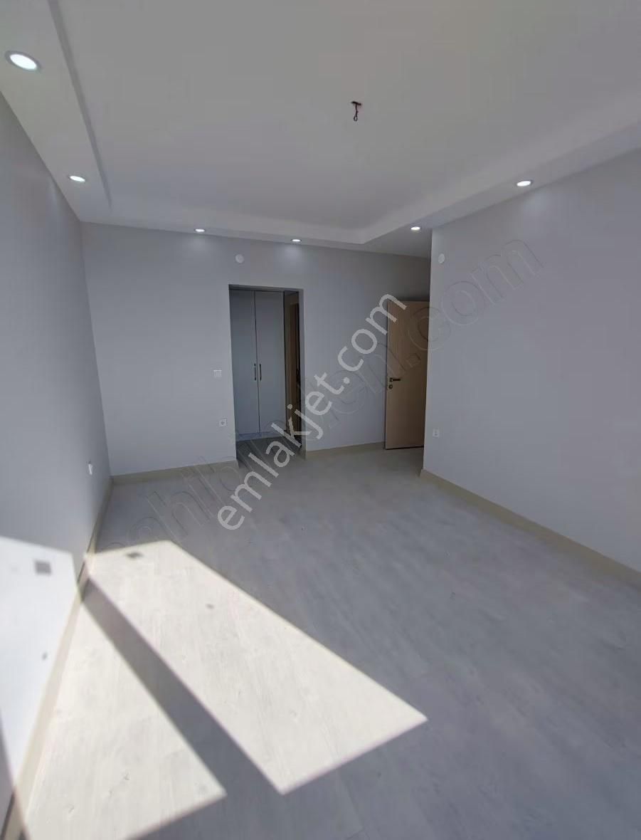 Çerkezköy Cumhuriyet Mah Tepe Mevki 3+1 Sıfır Arakat Daire - Görsel 4