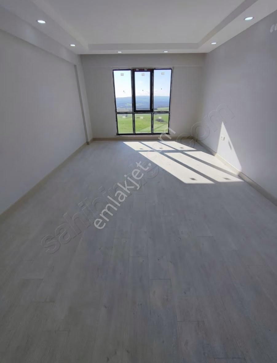 Çerkezköy Cumhuriyet Mah Tepe Mevki 3+1 Sıfır Arakat Daire - Görsel 11