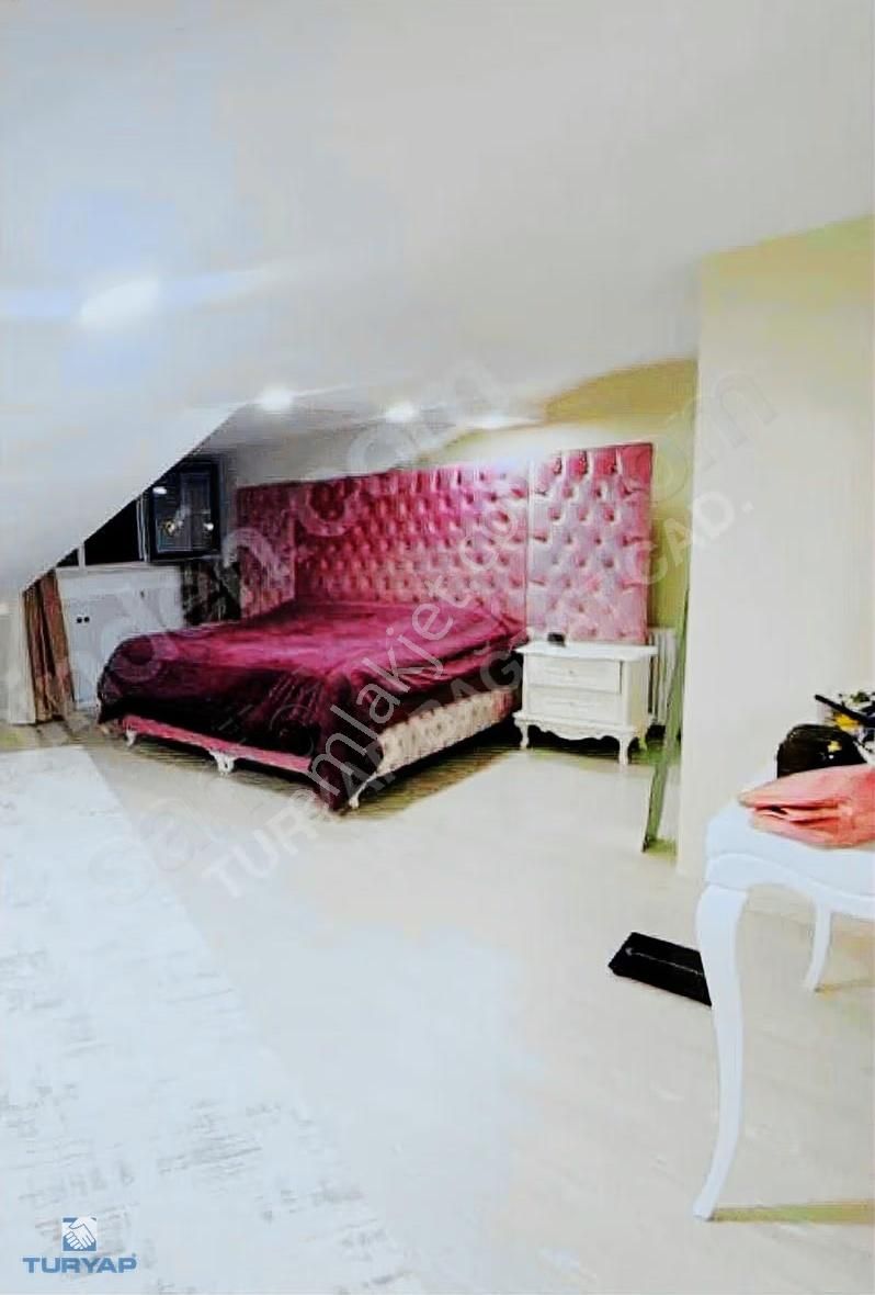 Turyap'tan Aydınlı Aypalas Sitesinde Özel Yapım 4+2 300m Dubleks - Görsel 21