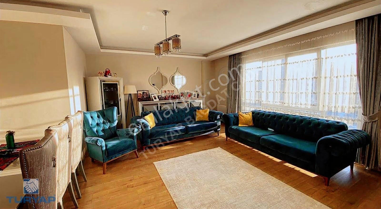 Turyap'tan Aydınlı Aypalas Sitesinde Özel Yapım 4+2 300m Dubleks