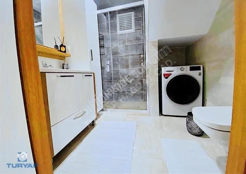 Turyap'tan Aydınlı Aypalas Sitesinde Özel Yapım 4+2 300m Dubleks - Görsel 32