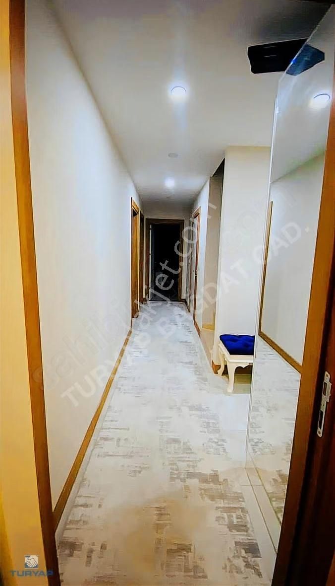 Turyap'tan Aydınlı Aypalas Sitesinde Özel Yapım 4+2 300m Dubleks - Görsel 17