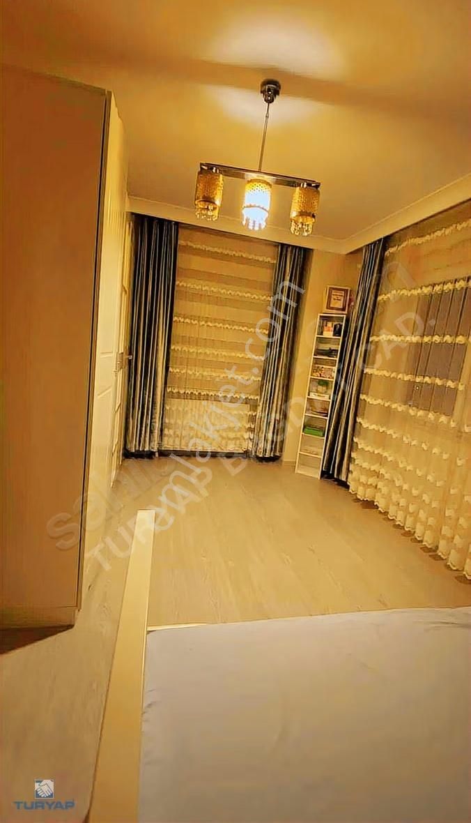 Turyap'tan Aydınlı Aypalas Sitesinde Özel Yapım 4+2 300m Dubleks - Görsel 23
