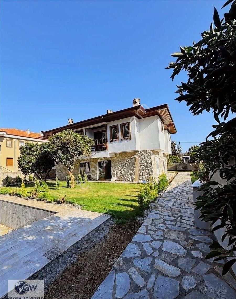 Gökova Merkezde Havuzlu Kiralık Villa - Görsel 15