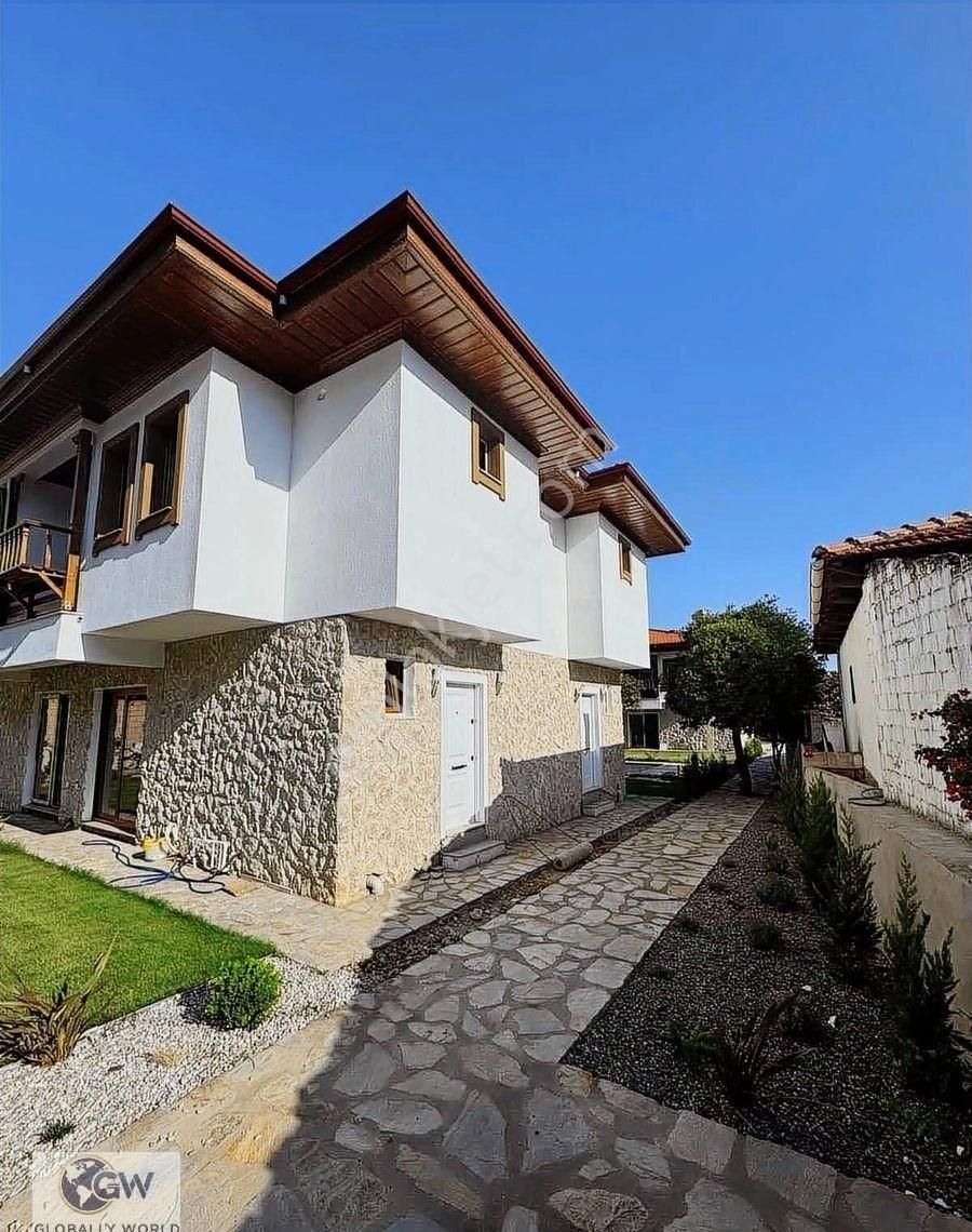 Gökova Merkezde Havuzlu Kiralık Villa - Görsel 12