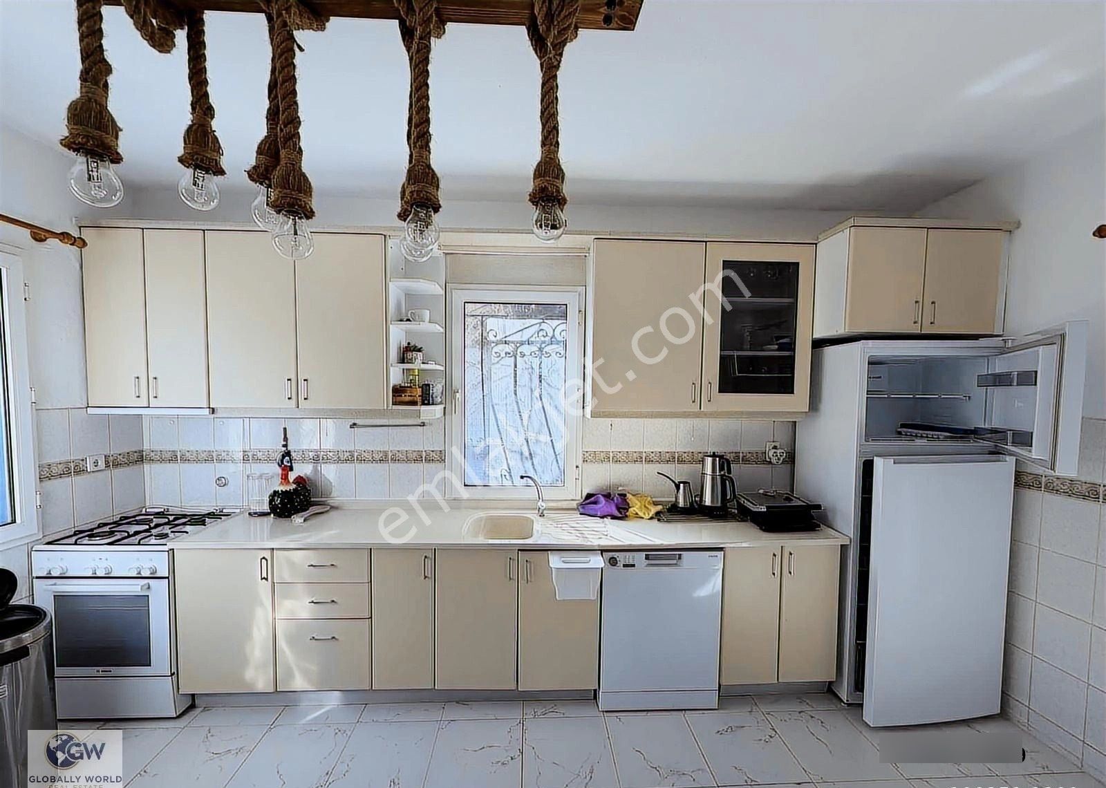 Bodrum Küçükbükte Kiralık Müstakil Villa Sahile 50 Mere - Görsel 17