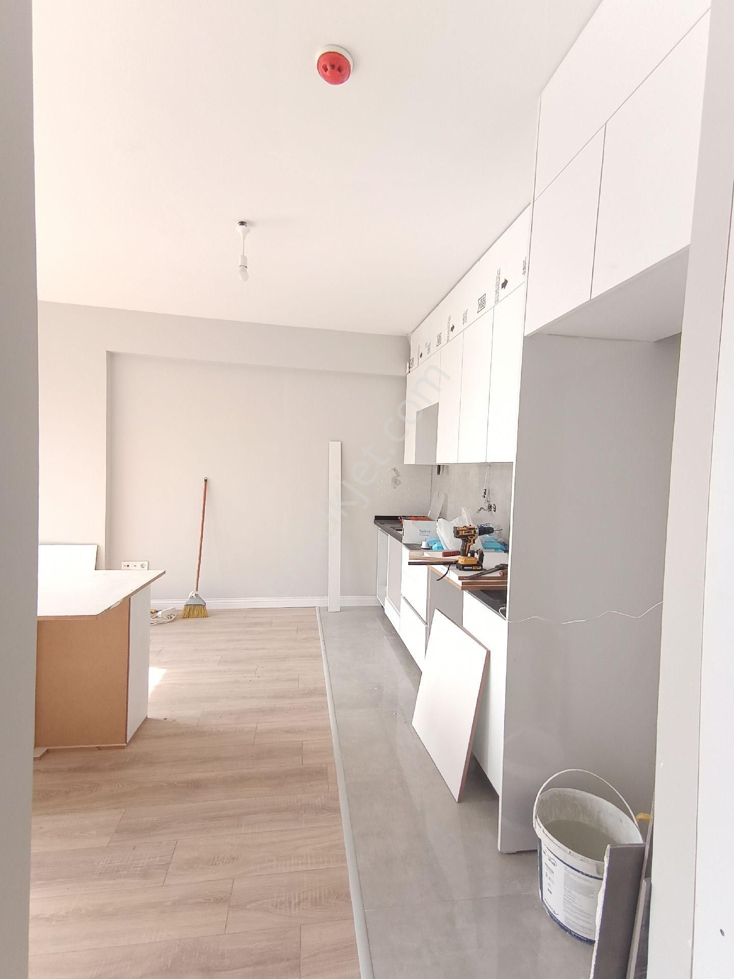 Aşağı Dudullu Mah De⭐2+1,80m2 Arakat Daire ,açık Mutfakli - Görsel 15