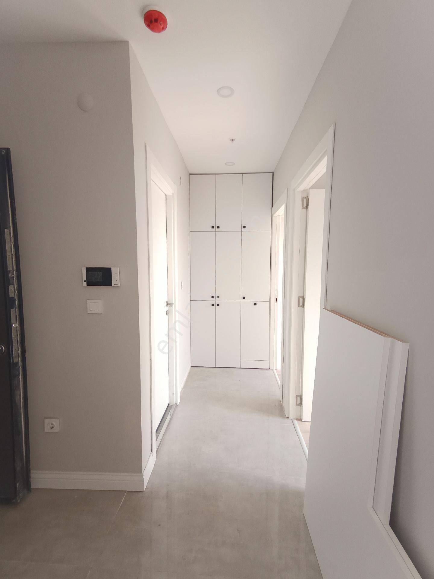 Aşağı Dudullu Mah De⭐2+1,80m2 Arakat Daire ,açık Mutfakli - Görsel 7