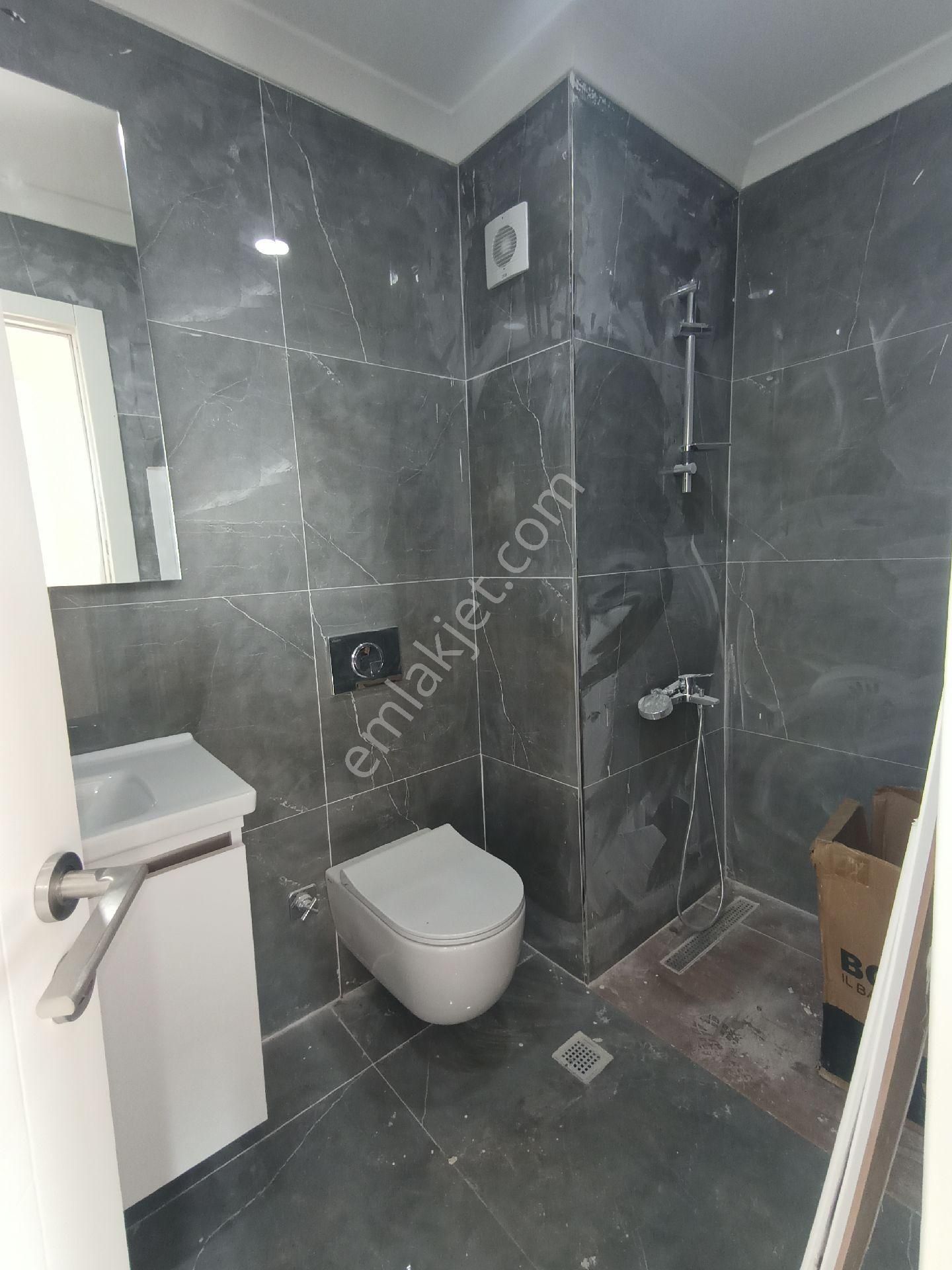 Aşağı Dudullu Mah De⭐2+1,80m2 Arakat Daire ,açık Mutfakli - Görsel 17
