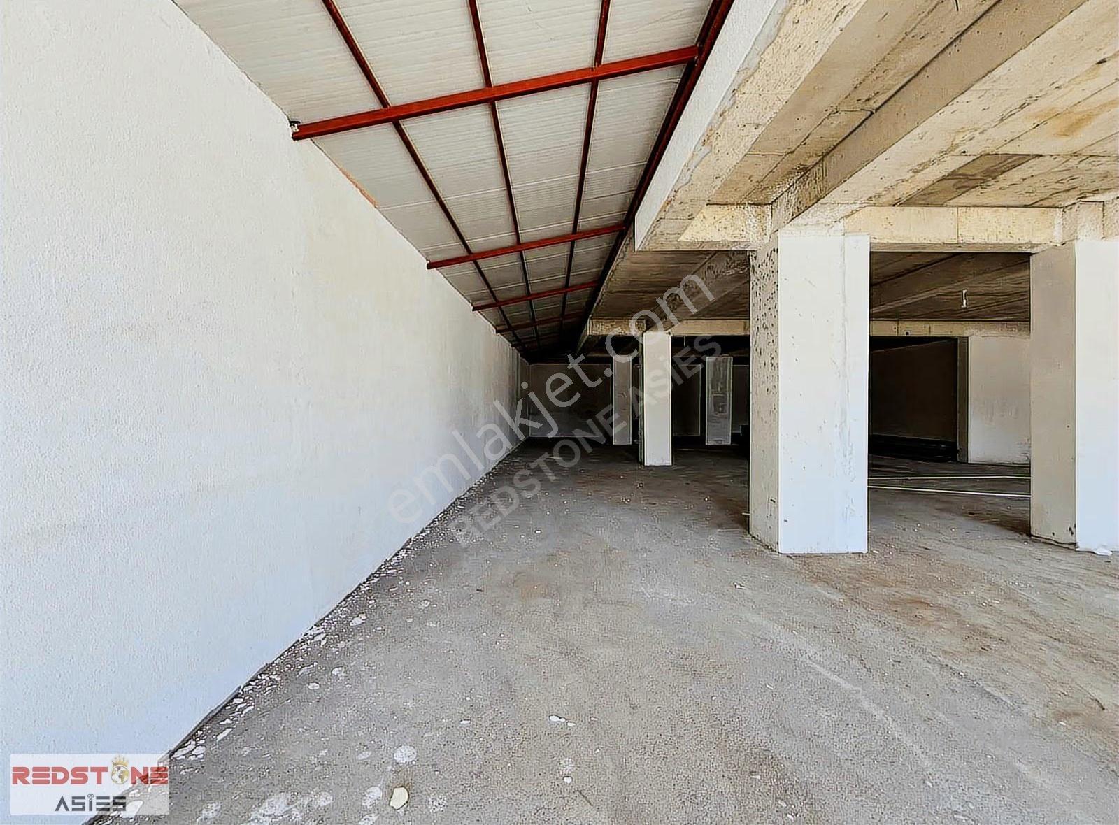 Kartepe'de Yüksek Kira Gelirli Satılık 560 M² Cadde Üzeri Ticari - Görsel 2