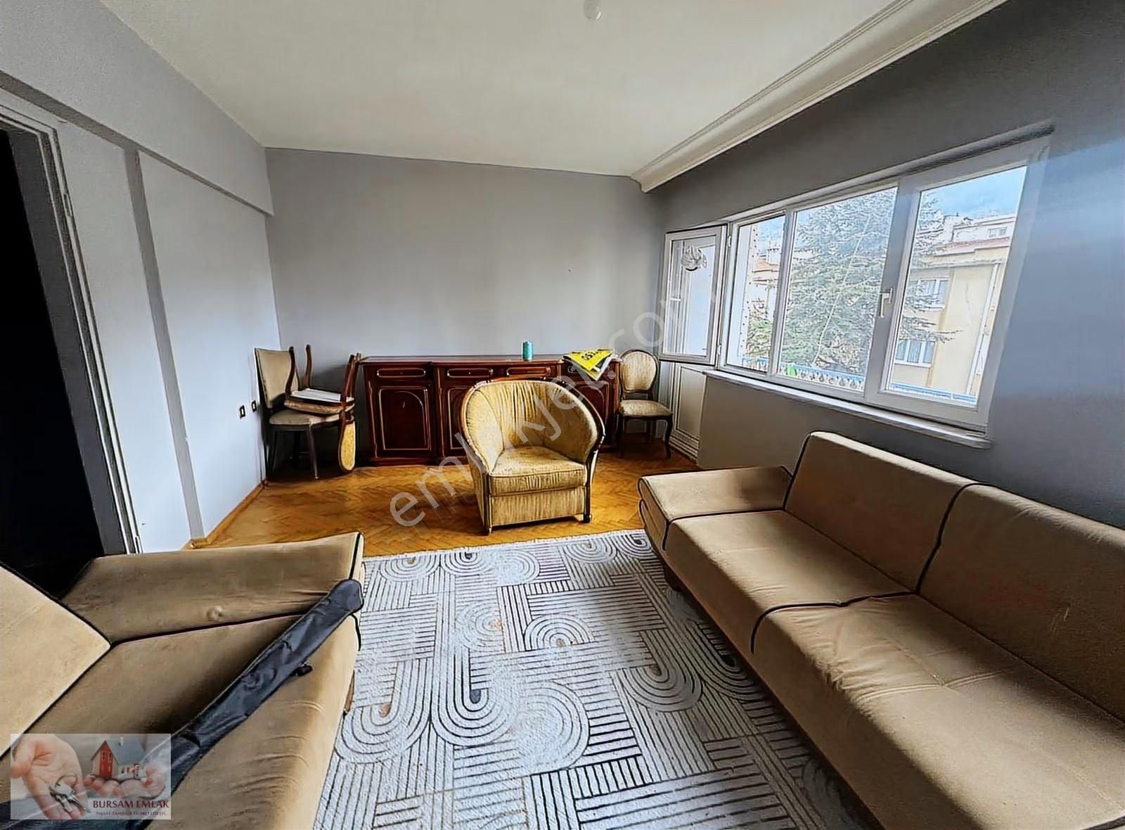 Altıparmak'a Yakın Kiralık 2+1 Daire - Görsel 5
