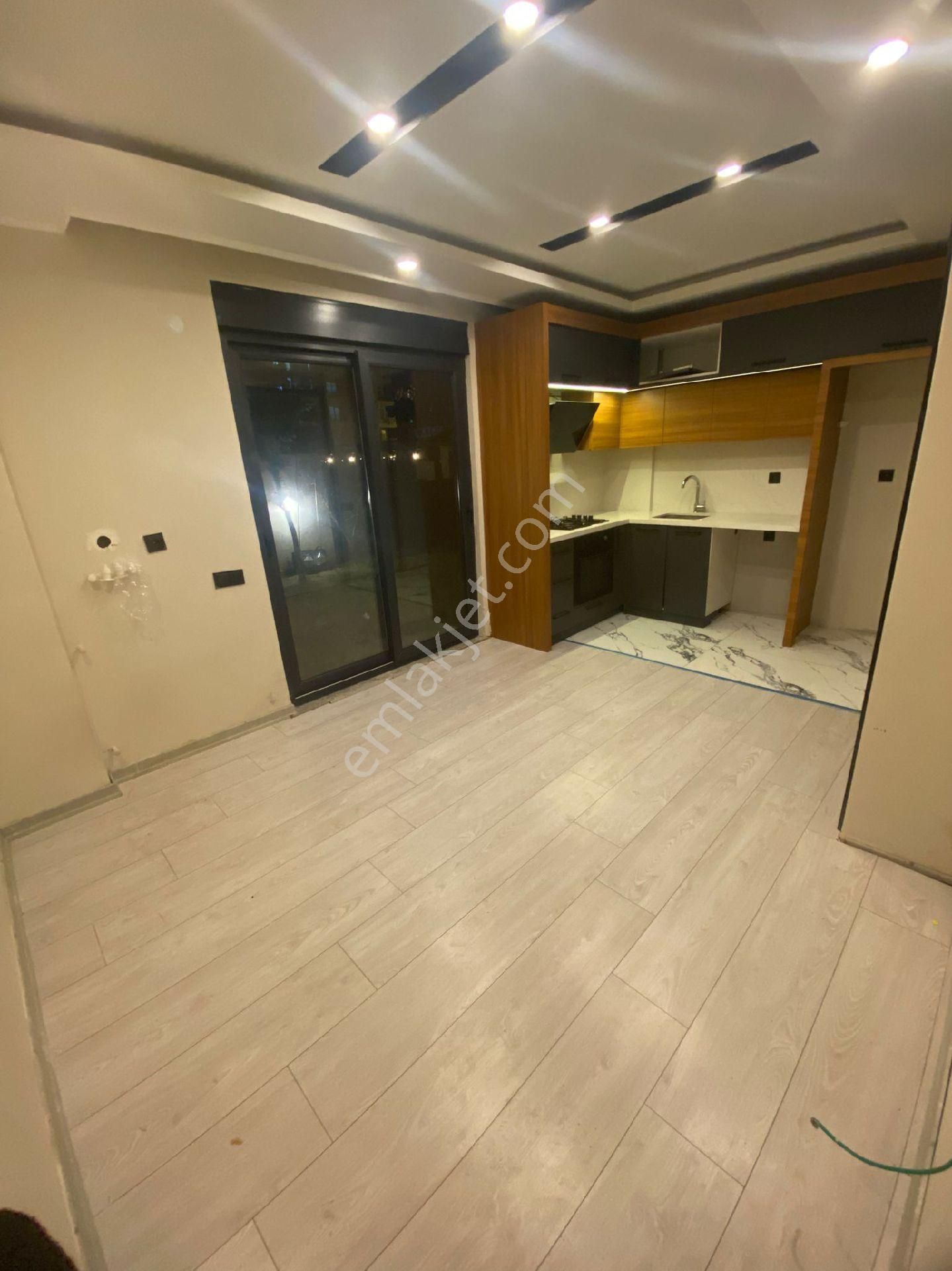 Kepez Devlet Hastanesi Yakınında Site İçin De Kiralık Daire 1+1 Havuzlu