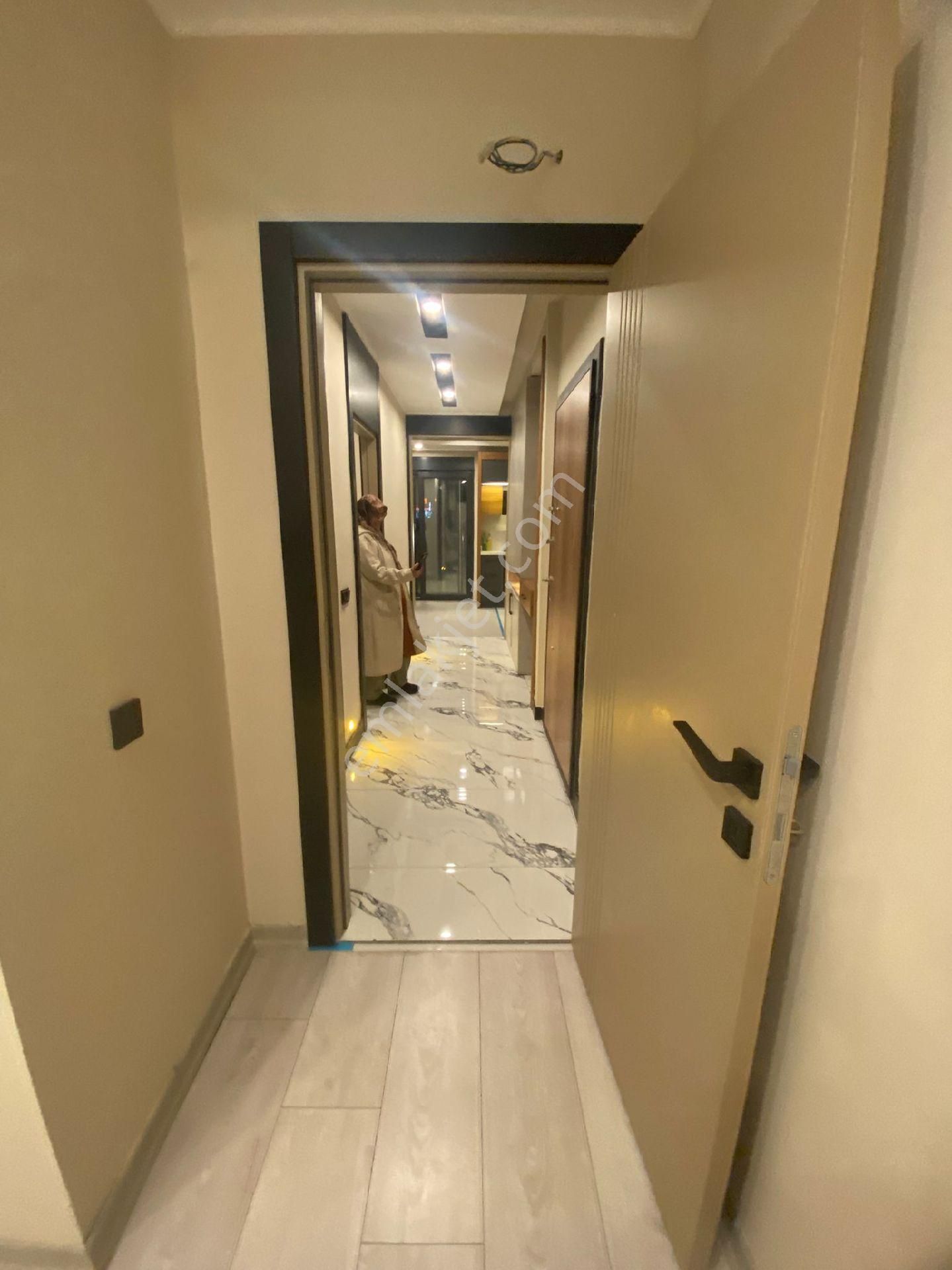 Kepez Devlet Hastanesi Yakınında Site İçin De Kiralık Daire 1+1 Havuzlu - Görsel 3