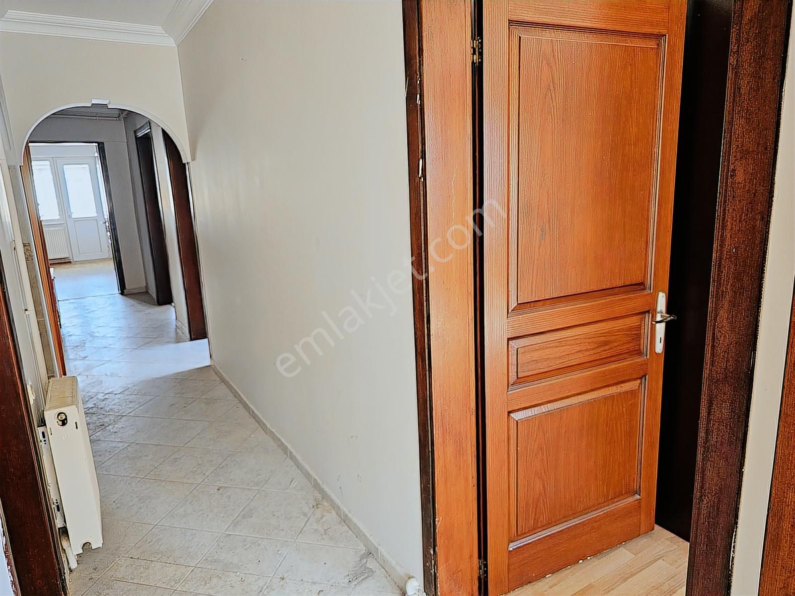 Aydın Efeler Girne Mahallesinde Kiralık Daire 3+1 - Görsel 28