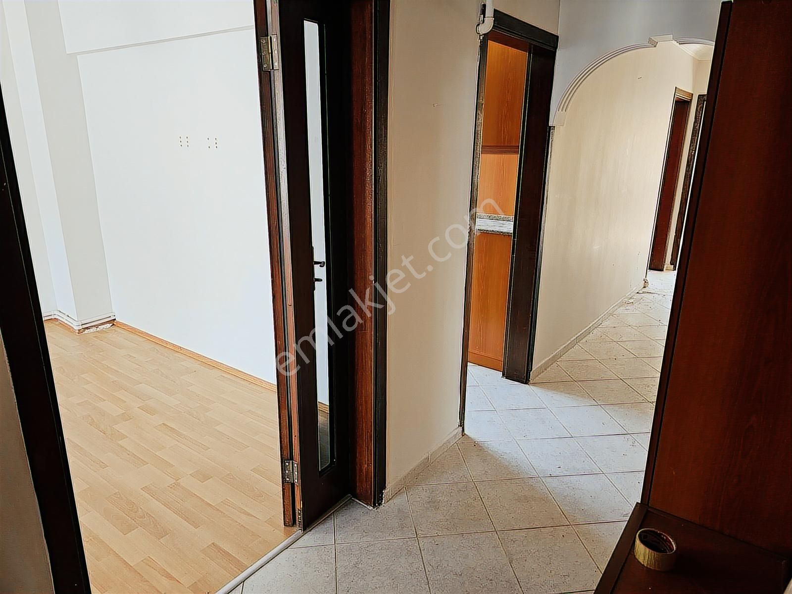 Aydın Efeler Girne Mahallesinde Kiralık Daire 3+1 - Görsel 13