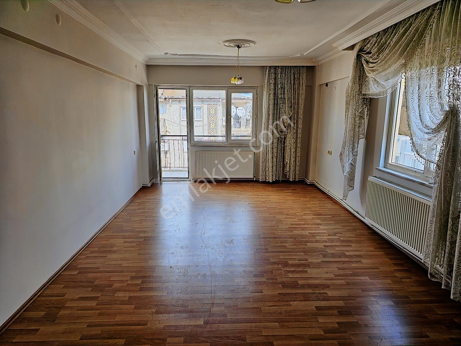 Aydın Efeler Girne Mahallesinde Kiralık Daire 3+1 - Görsel 14