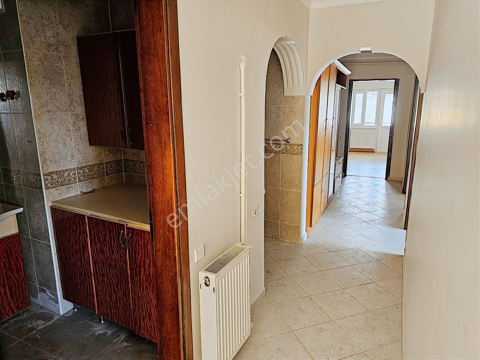 Aydın Efeler Girne Mahallesinde Kiralık Daire 3+1 - Görsel 31