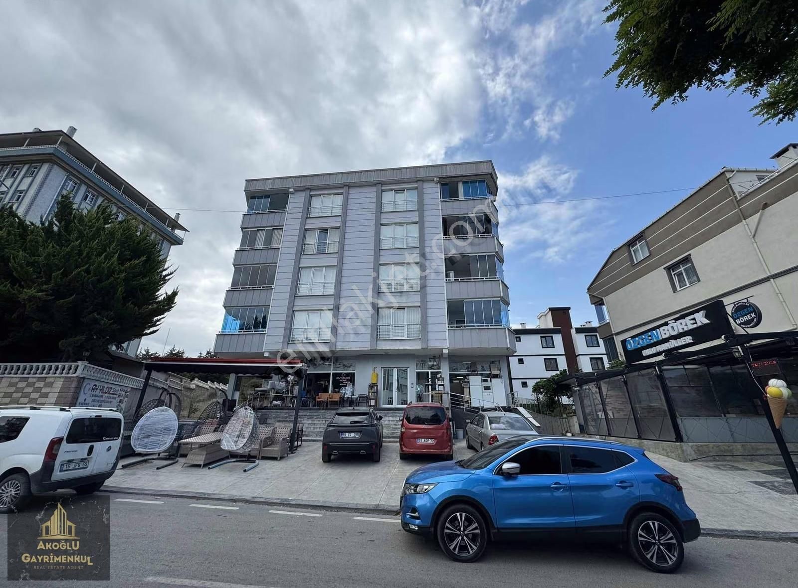 İstiklal Mahallesinde Bulvara Cephe Satılık Geniş 3+1 - Görsel 6