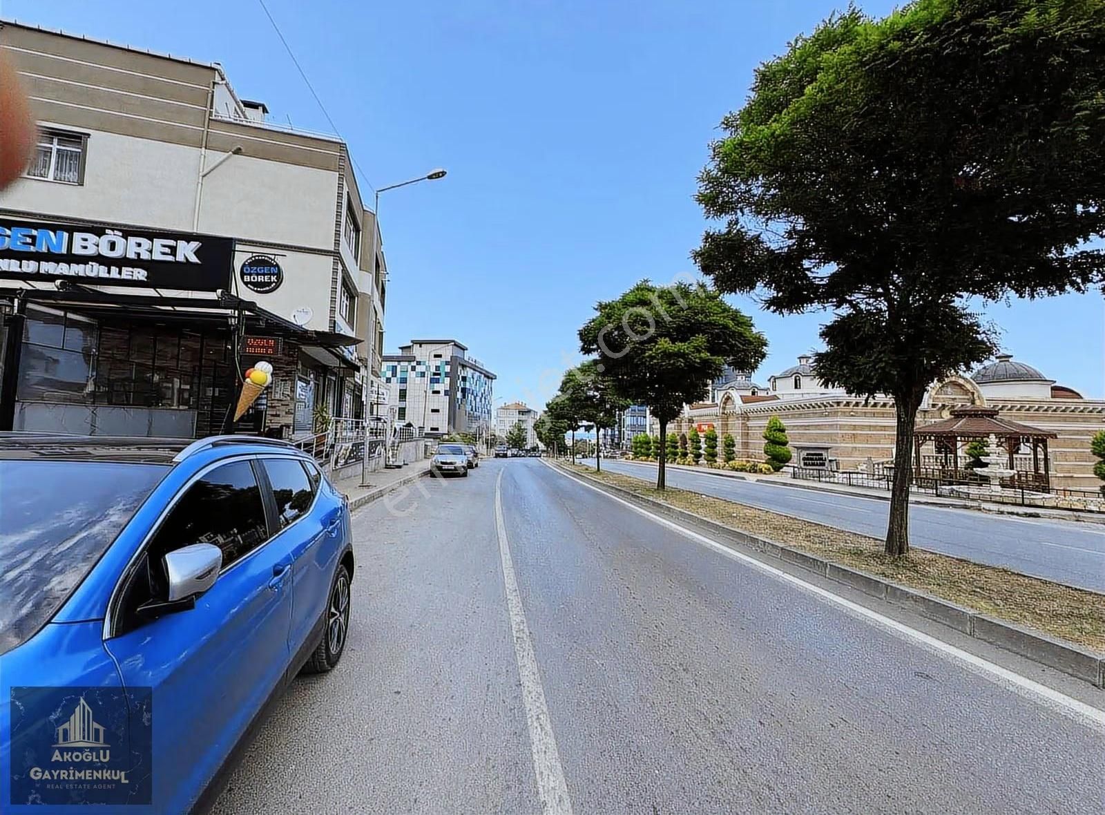 İstiklal Mahallesinde Bulvara Cephe Satılık Geniş 3+1 - Görsel 26