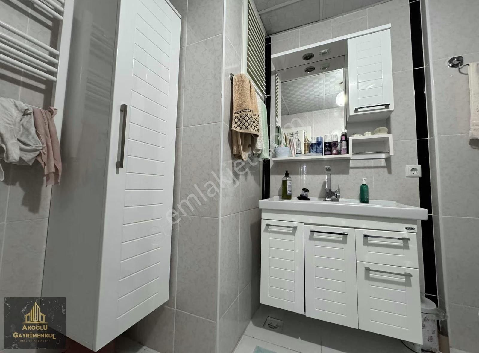 İstiklal Mahallesinde Bulvara Cephe Satılık Geniş 3+1 - Görsel 17