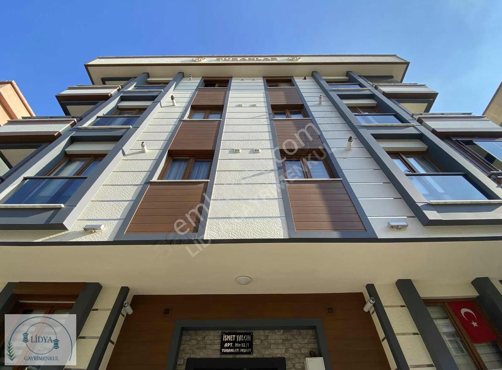 Kayışdağı Mh. Lüx Dizayn Yeni Ve Kullanışlı Eşyalı 1+1 - Görsel 13