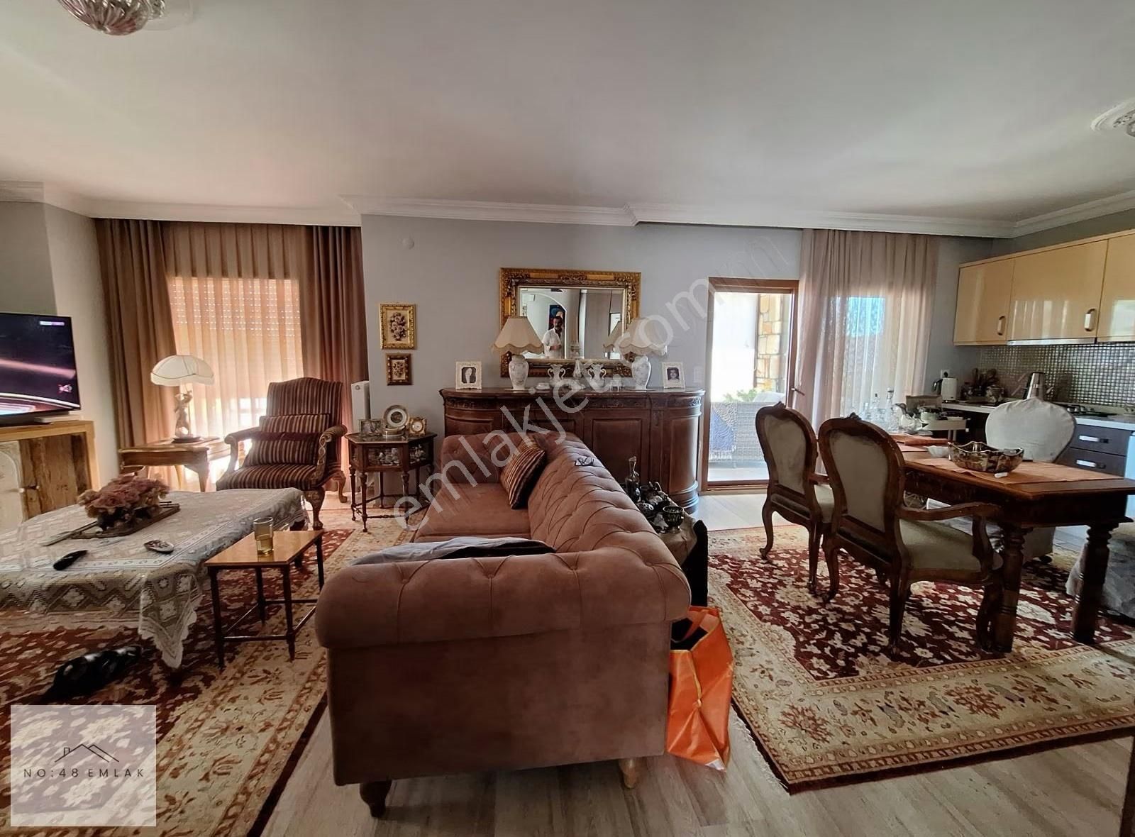 Bitez Deniz Manzaralı Geniş 2+1 Daire - Görsel 5