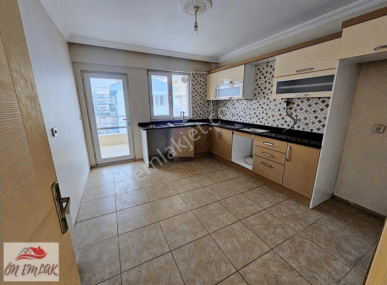 Burhaniye Mahkeme Mahallesi Merkezi Konumda Satılık 3+1 Daire! - Görsel 11