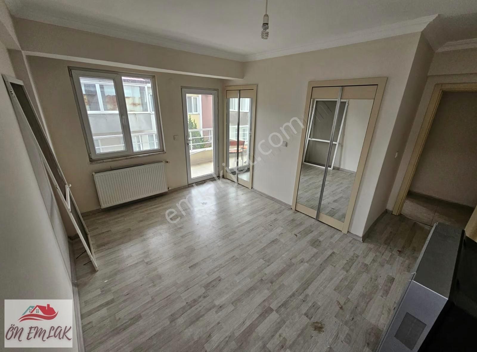 Burhaniye Mahkeme Mahallesi Merkezi Konumda Satılık 3+1 Daire! - Görsel 5