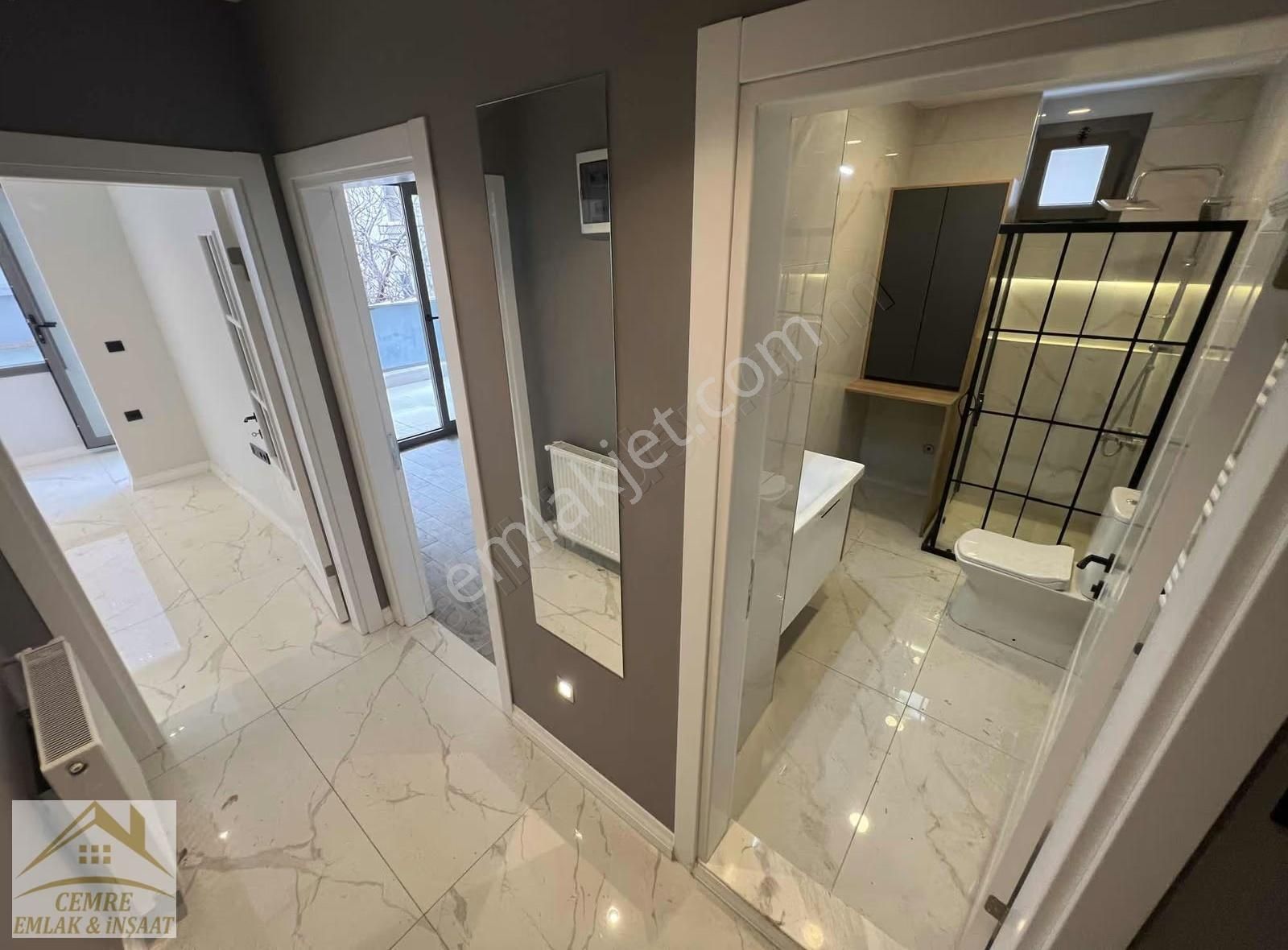 Cemre Emlaktan Satılık Denize Sadece 20m Mesafede Sıfır Daire - Görsel 15