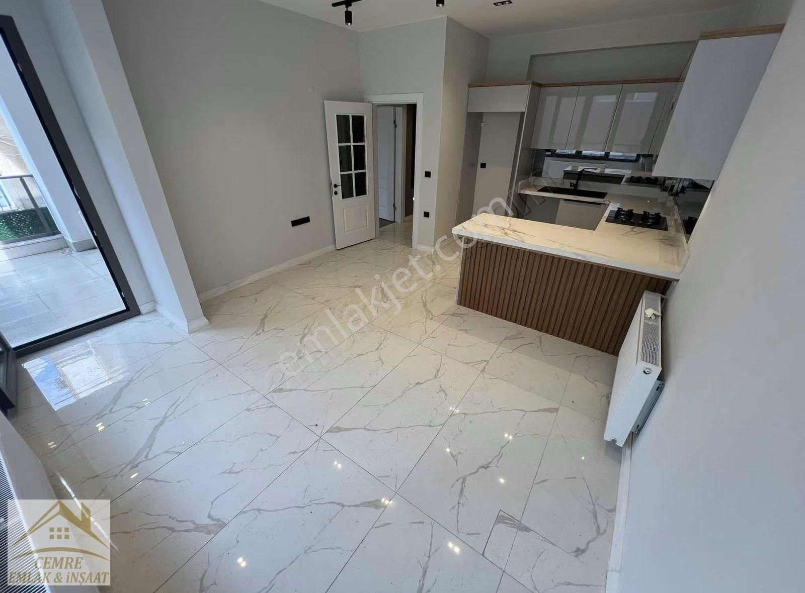 Cemre Emlaktan Satılık Denize Sadece 20m Mesafede Sıfır Daire - Görsel 25