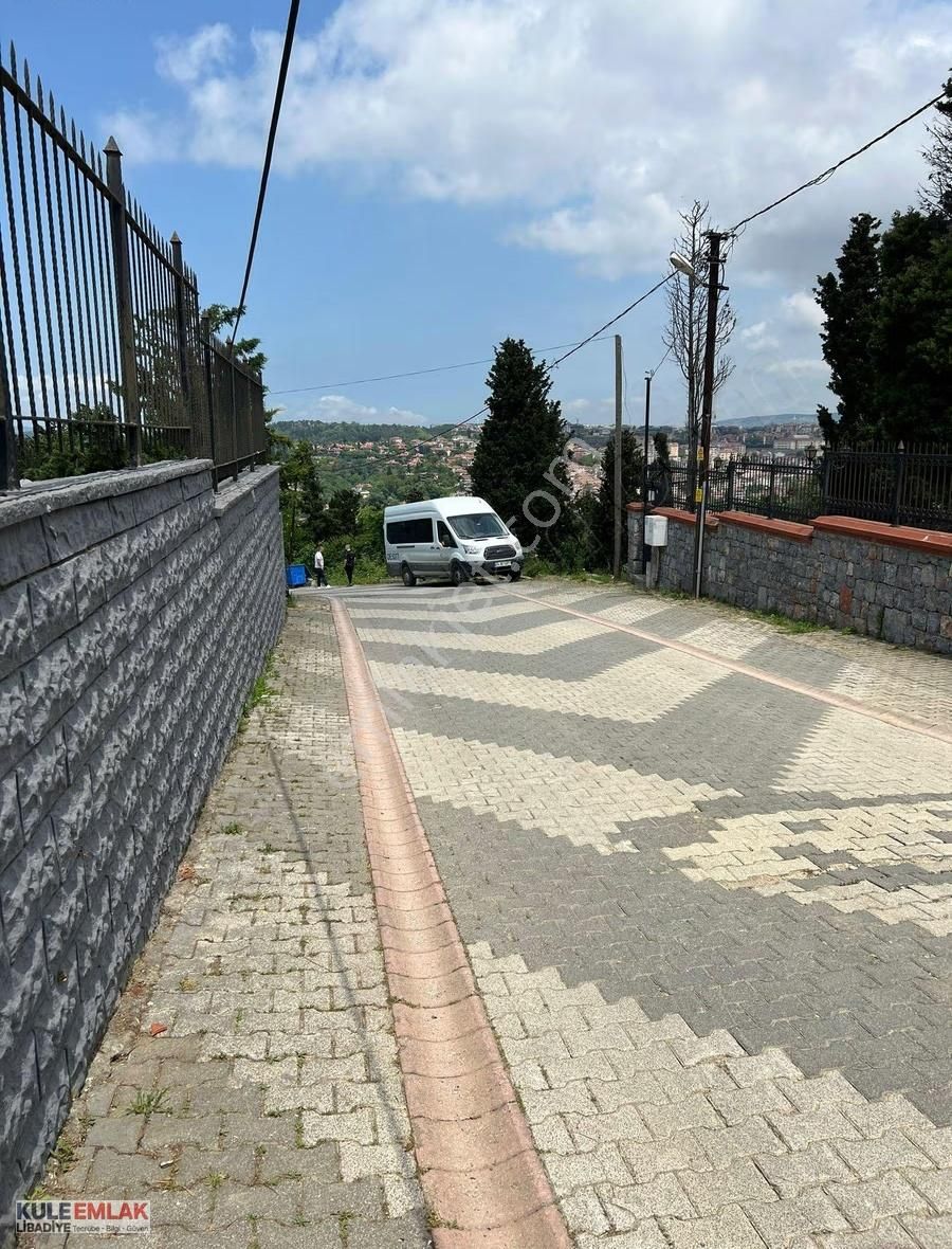 Çengelköy'de Deniz Manzaralı Merkezi Konumda Yatırımlık Arsa.. - Görsel 2