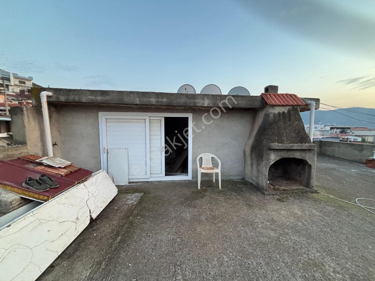 İzmir Selçuk Zafer Mahallesinde Satılık 2 Katlı Müstakil Ev - Görsel 27