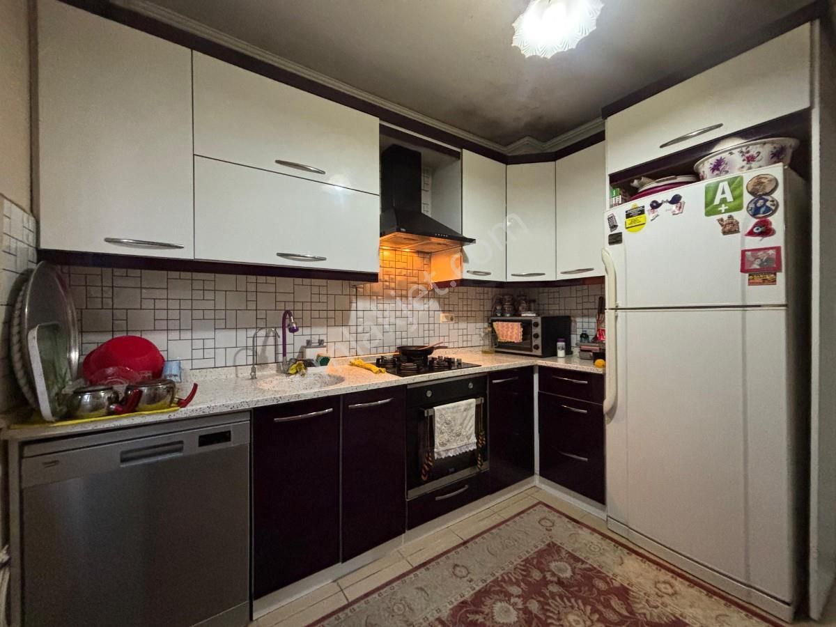 İzmir Selçuk Zafer Mahallesinde Satılık 2 Katlı Müstakil Ev