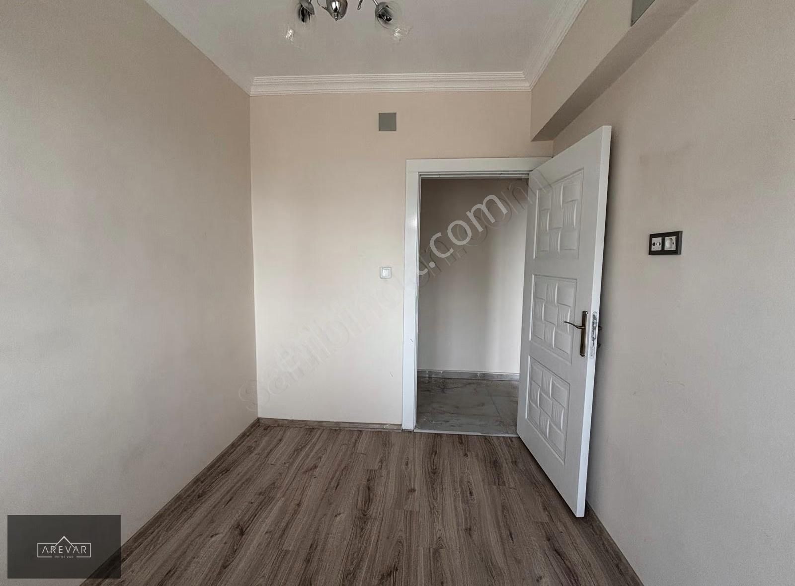 Arevar Dan Oğuzelinde Satılık 3+1 Daire - Görsel 3