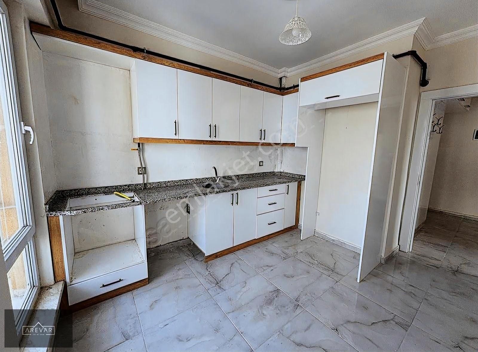 Arevar Dan Oğuzelinde Satılık 3+1 Daire