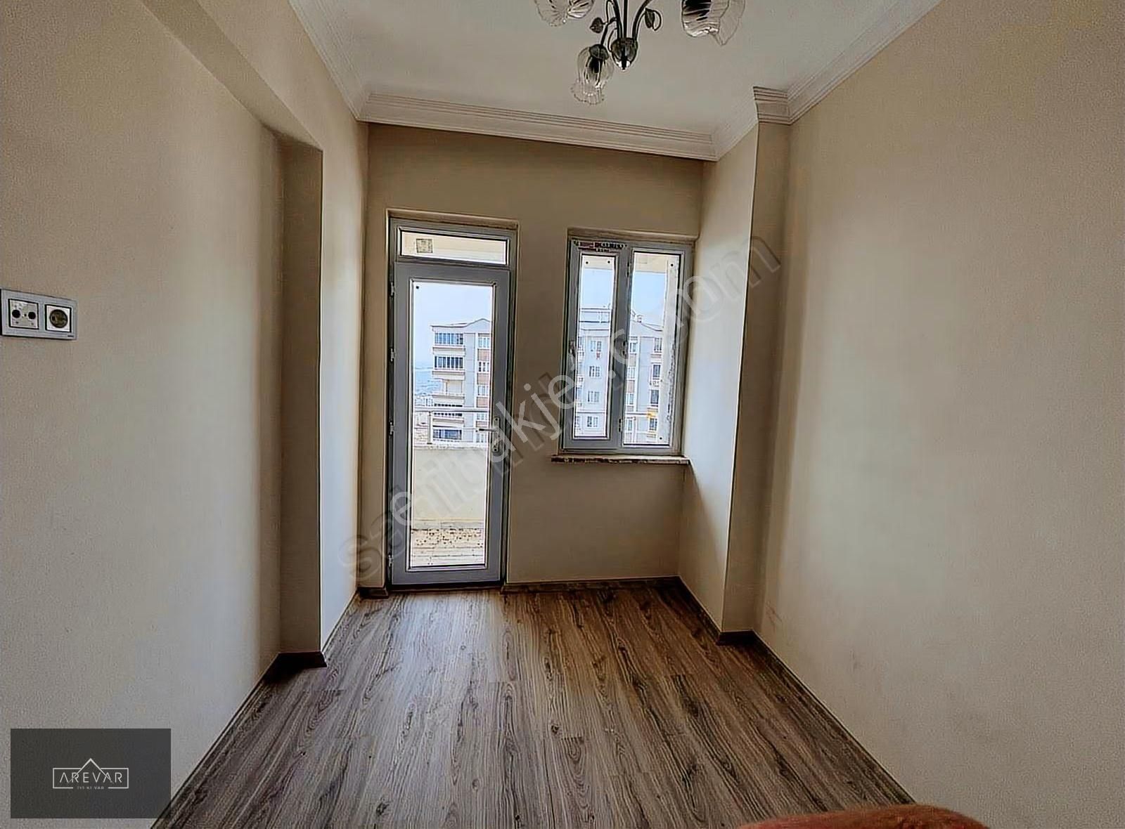 Arevar Dan Oğuzelinde Satılık 3+1 Daire - Görsel 15