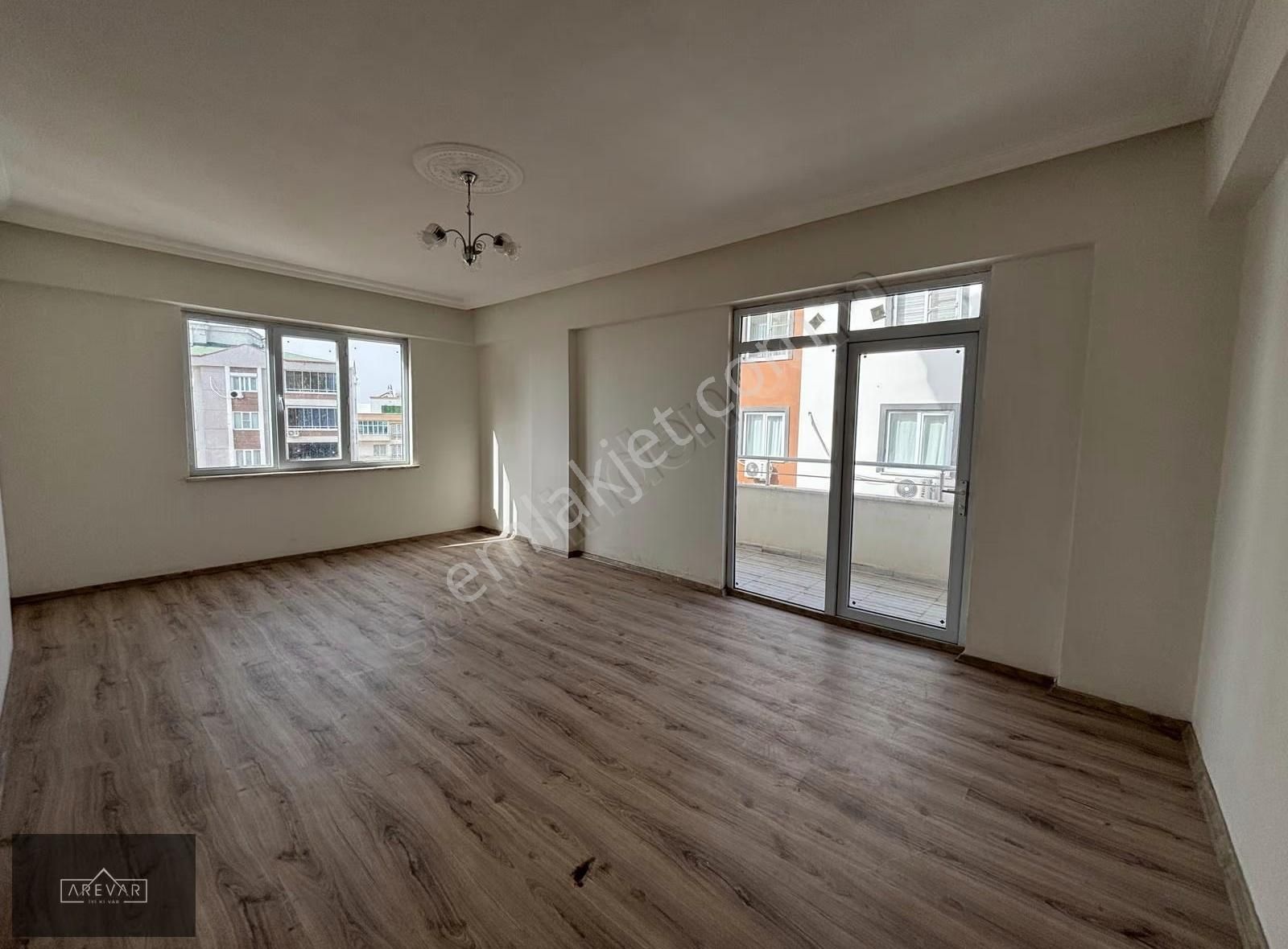 Arevar Dan Oğuzelinde Satılık 3+1 Daire - Görsel 4