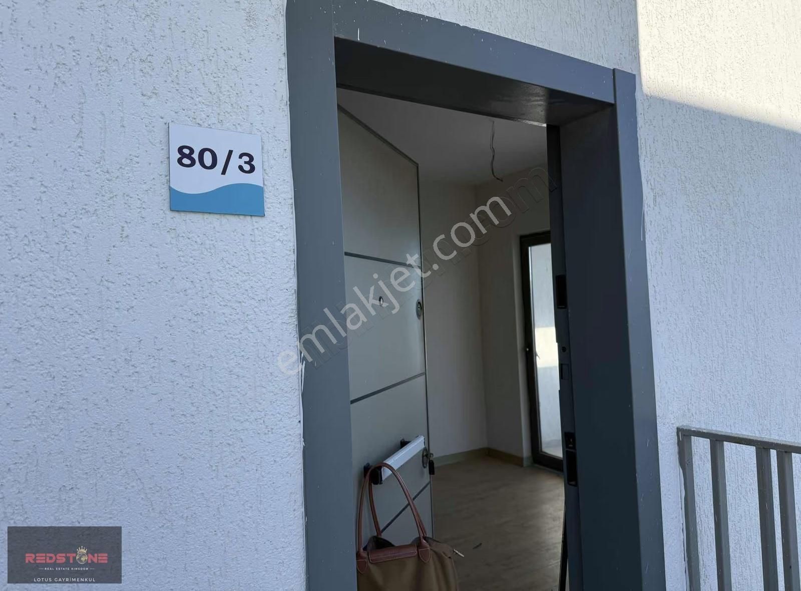 Bodrum Neva Ortakent Projesinde Kiralık 2+1 Üst Kat Daire - Görsel 2