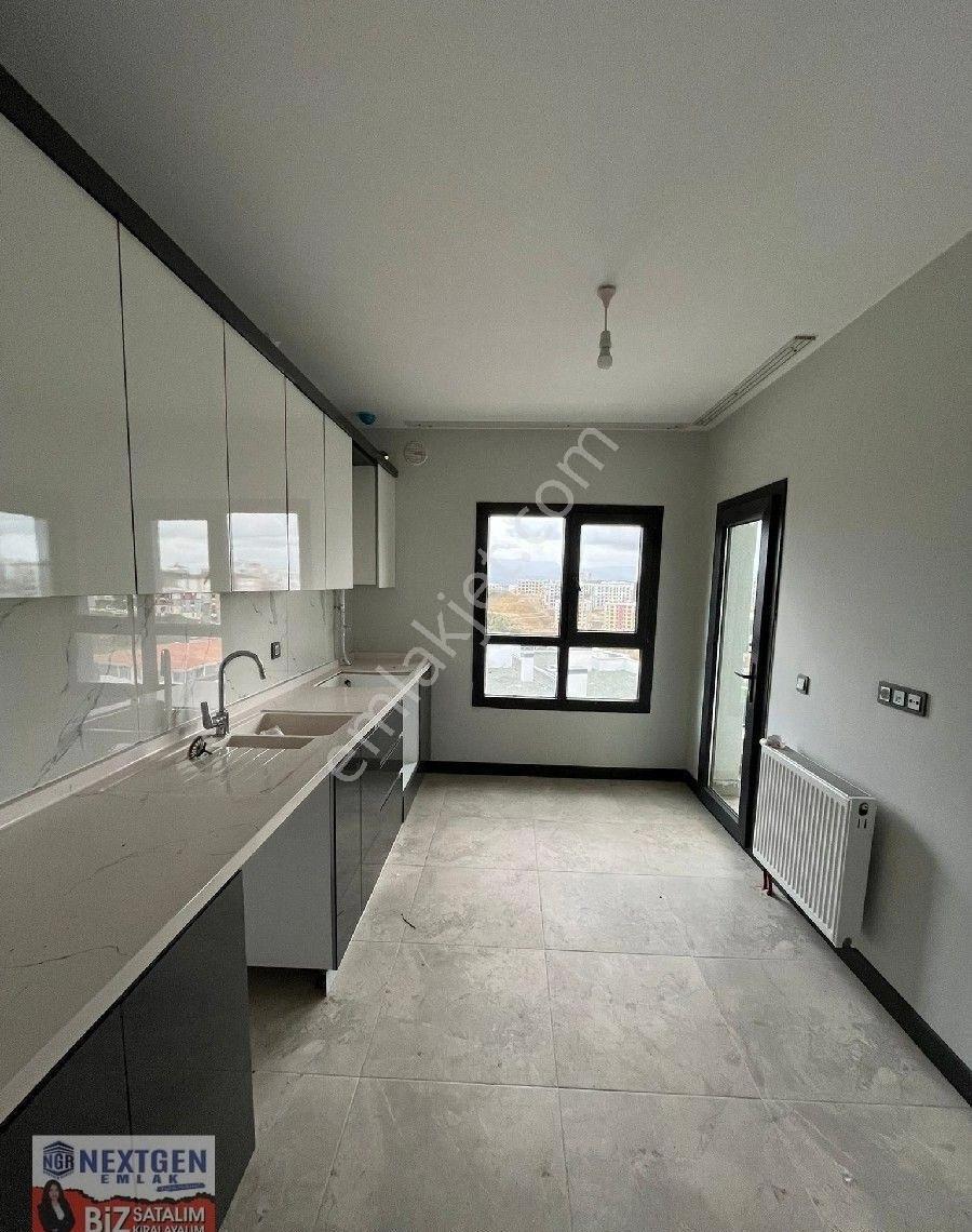 Orhanlı Tokide 2. Etapta Kiralık 3+1 Daire - Görsel 6
