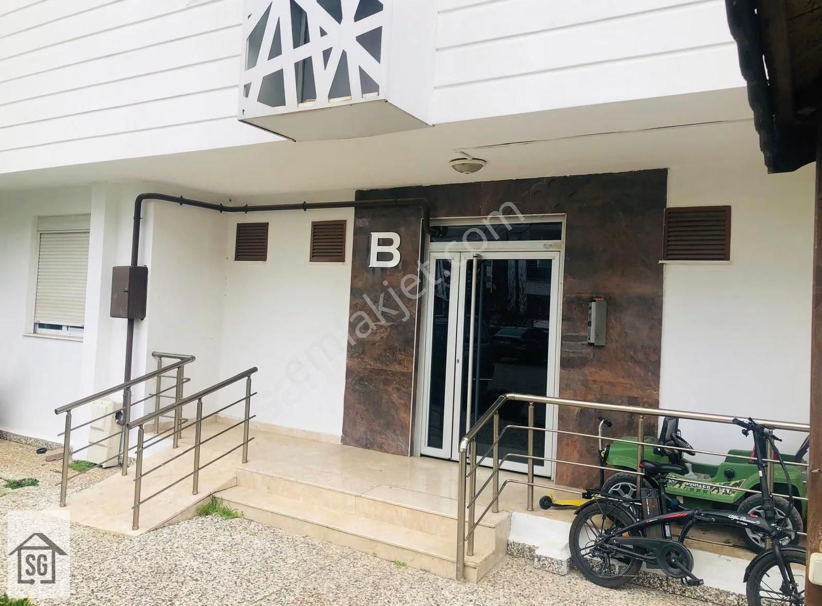 Göksu Mah.site İçerisinde Yüzme Havuzlu Giriş Kat - Görsel 23