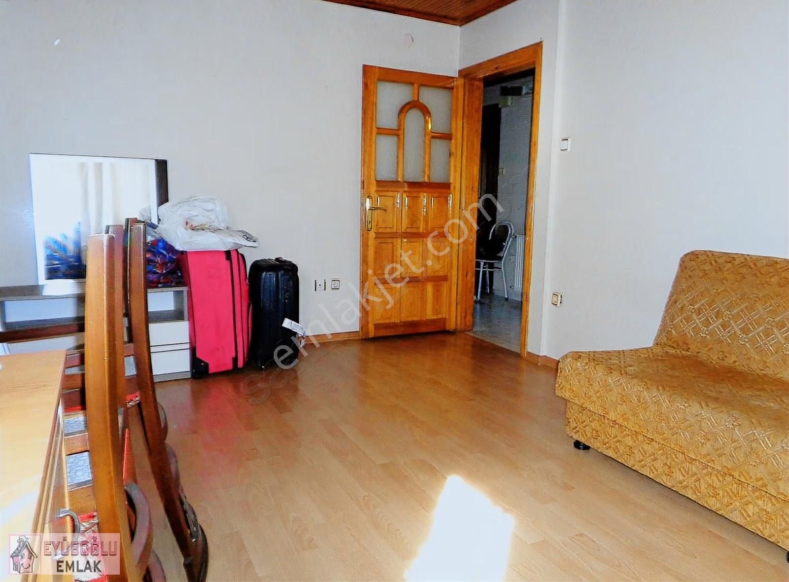 Maltepe Gülensu Mah.emek Cad.2+1 Kom.2.kat Eşyalı-eşyasız - Görsel 3