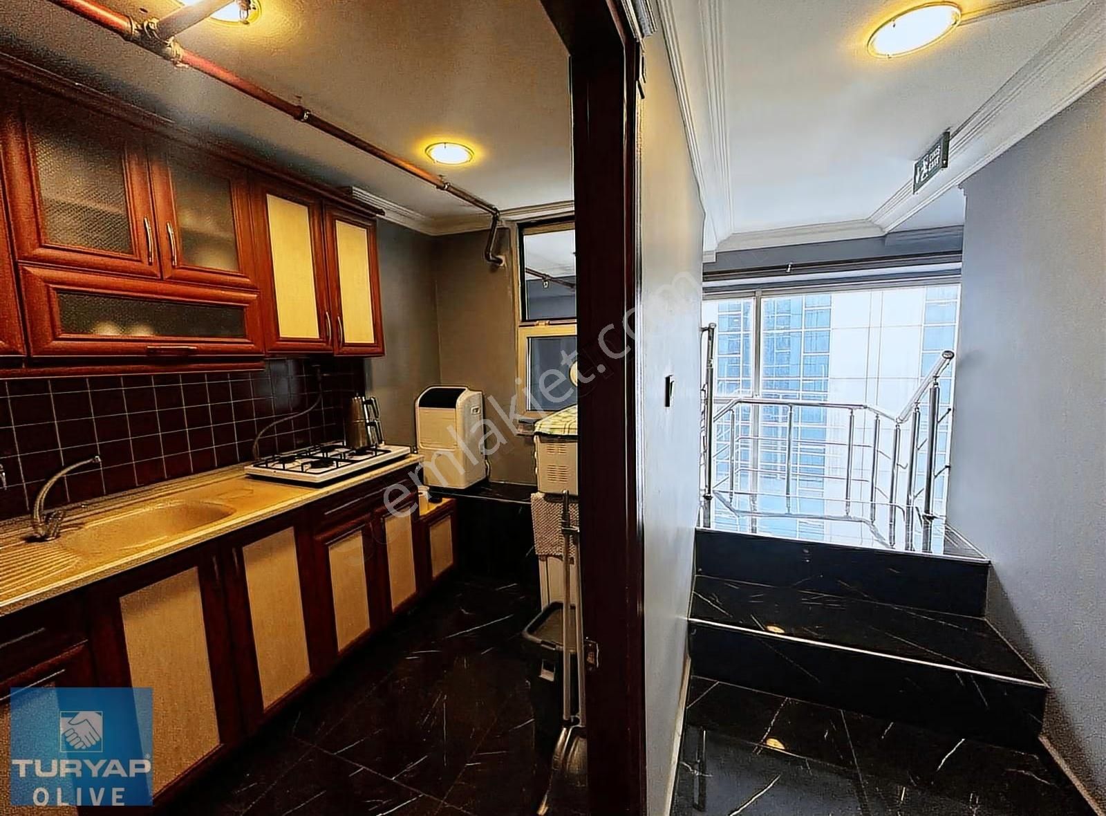 İstoç Oto Ticaret Satılık Köşe Dükkan 130m2 Nefise Kasap - Görsel 2