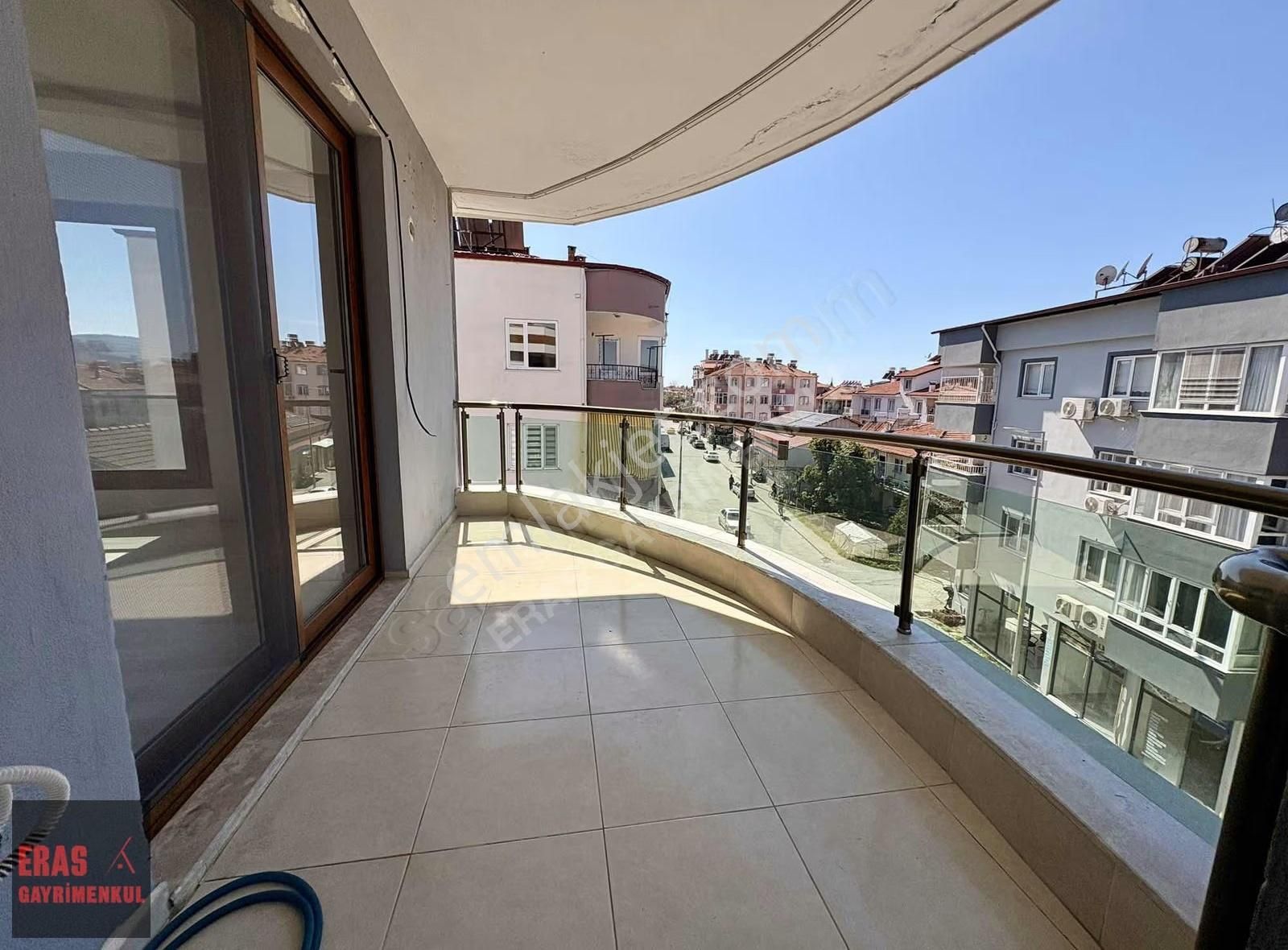 Dalaman Karaçalı'da Merkezi Konumda Kapalı Mutfaklı 3+1 Daire - Görsel 26