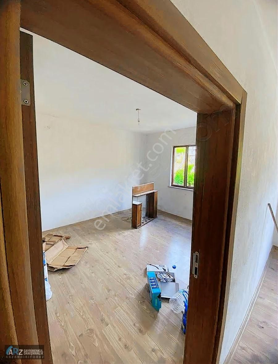 Fırsat Arsa Fiyatına 1200m İçinde Yeni 250m2 Ev - Görsel 3