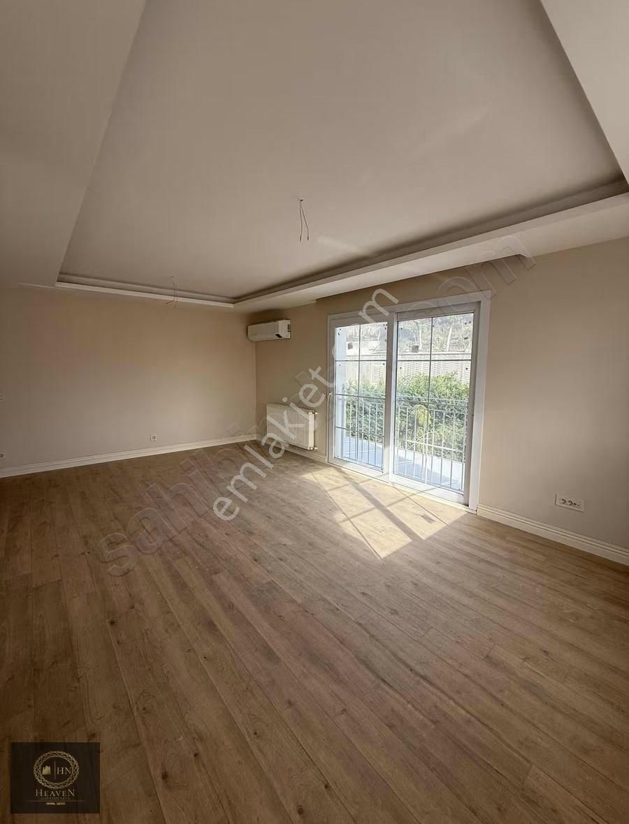 Marinada Deniz Manzaralı 3+1 Daire - Görsel 11