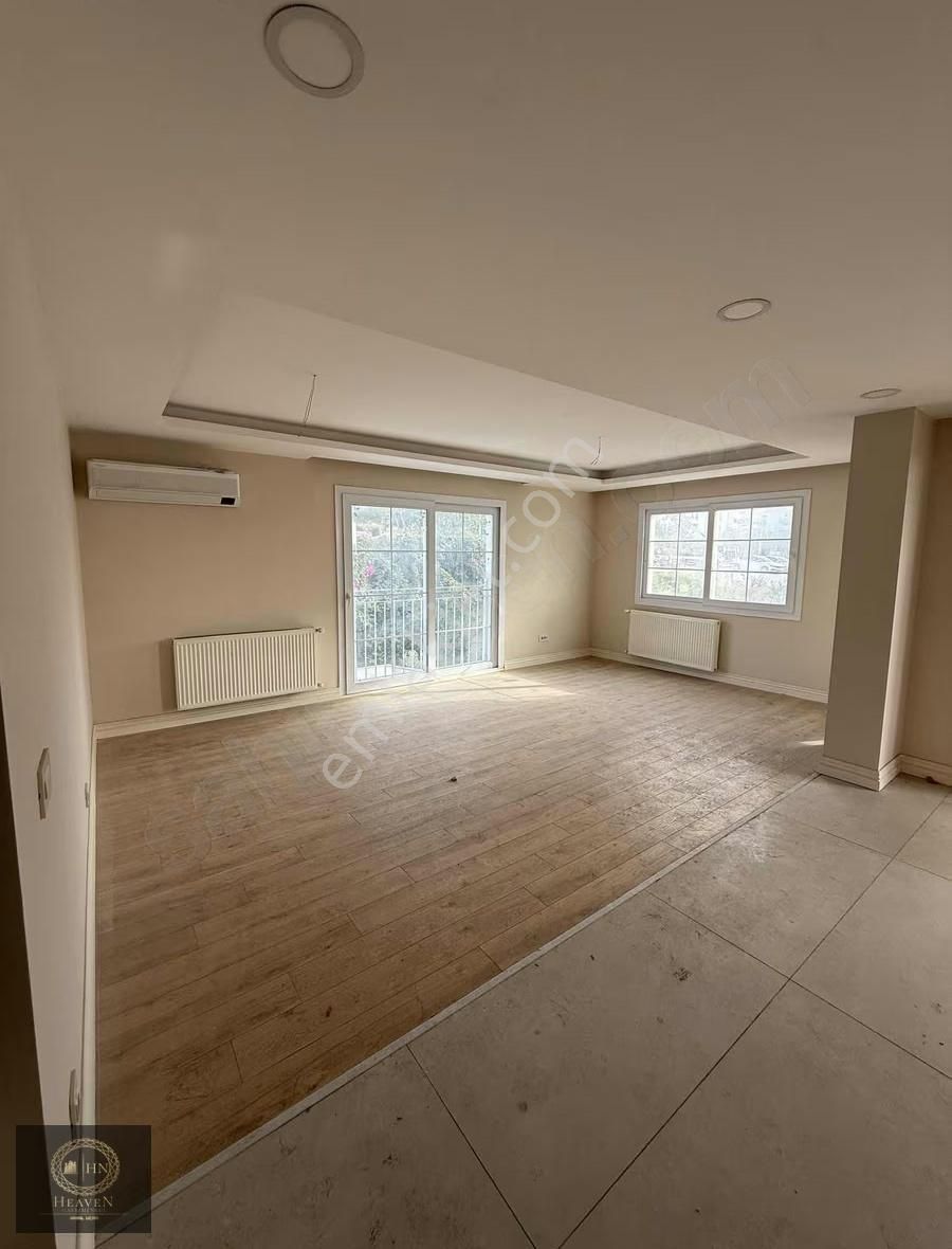 Marinada Deniz Manzaralı 3+1 Daire - Görsel 3