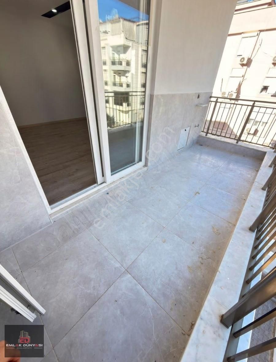 Etiler Mah.köşe Daire Kredi İmkanlı Arakat Ayrı M.2+1 95m2 Daire - Görsel 30