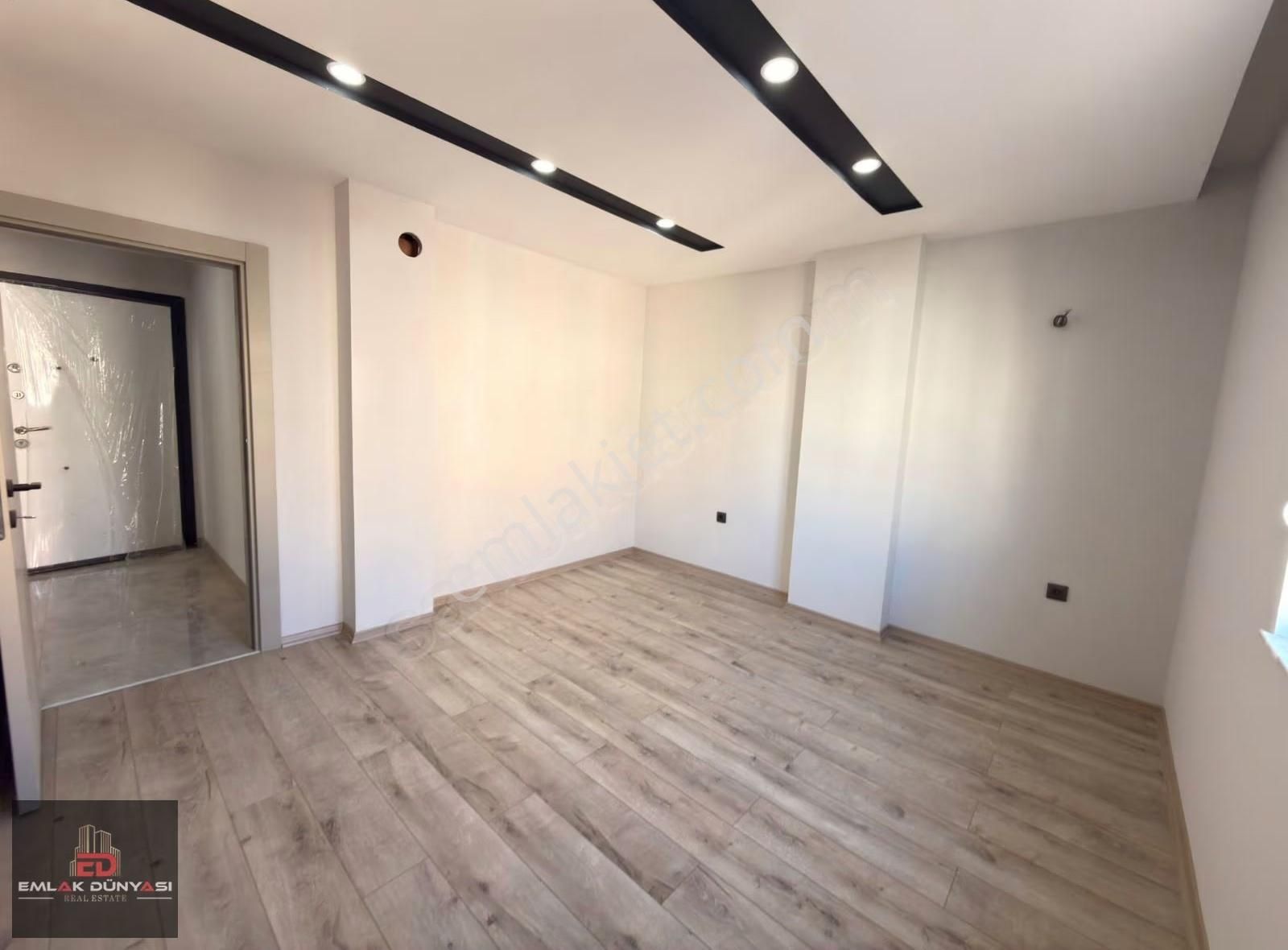 Etiler Mah.köşe Daire Kredi İmkanlı Arakat Ayrı M.2+1 95m2 Daire - Görsel 35