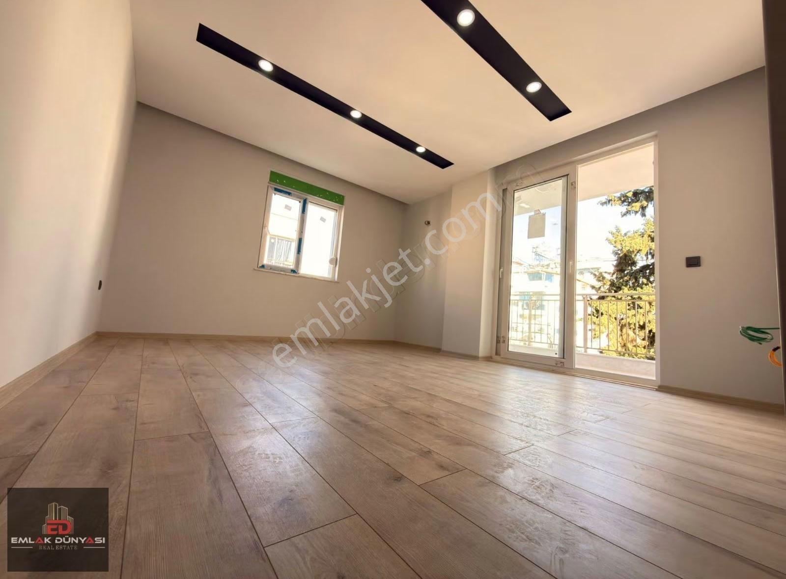 Etiler Mah.köşe Daire Kredi İmkanlı Arakat Ayrı M.2+1 95m2 Daire - Görsel 17