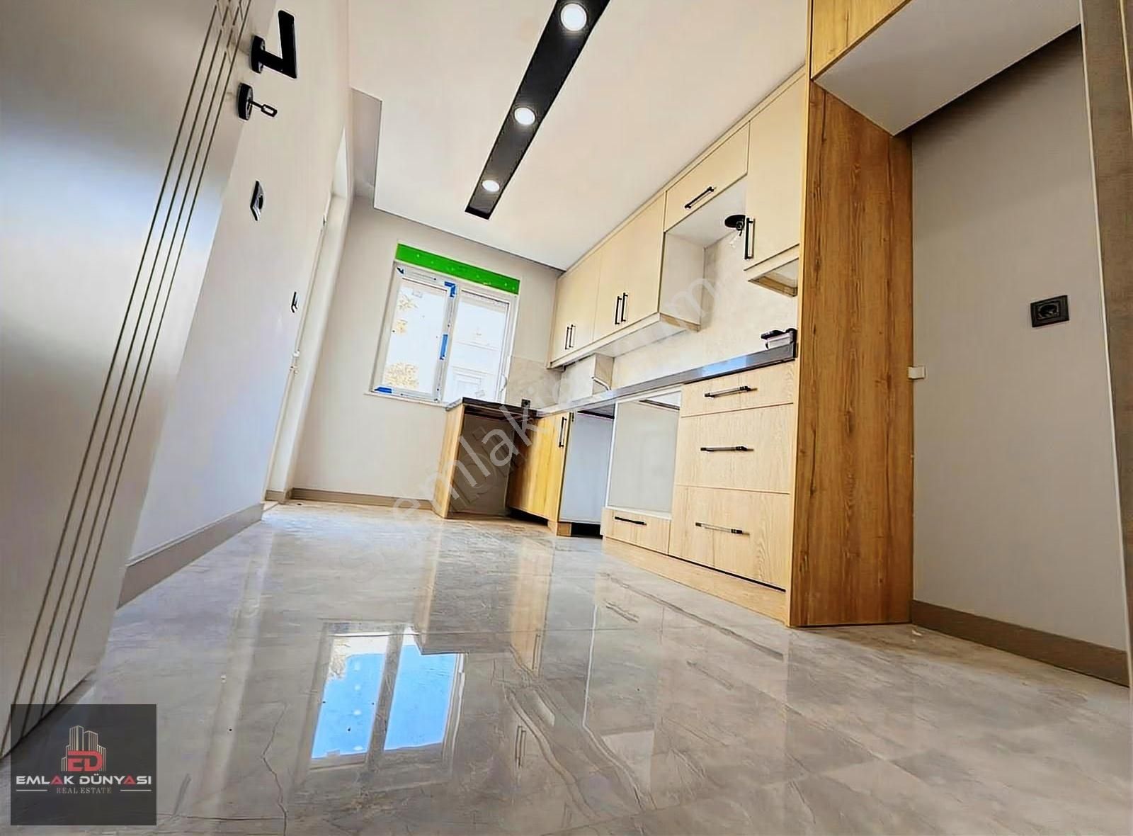 Etiler Mah.köşe Daire Kredi İmkanlı Arakat Ayrı M.2+1 95m2 Daire - Görsel 20